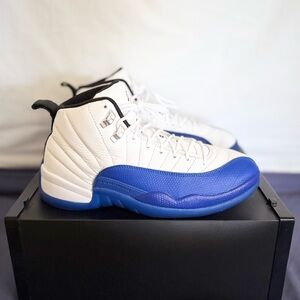 AUTHENTIC Jordan 12 Retro Blueberry size 8 CT8013-140 2024 PRE-OWNED